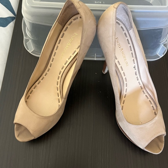Enzo Angiolini "EaSully" Nude Leather Peep Toe Pumps 9M - Picture 5 of 11